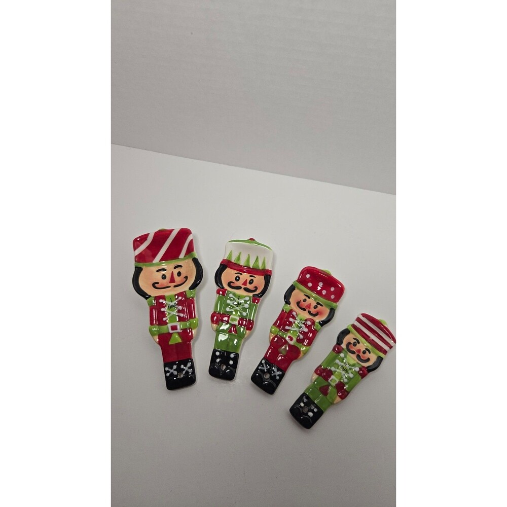 Pier 1 set of Nutcracker measuring spoons